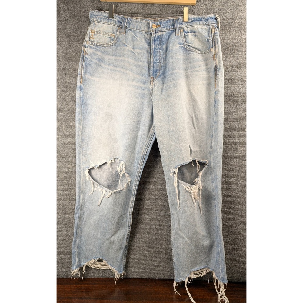 Ariat Women's Tomboy Straight Ultra High Rise Distressed Cropped Jeans Size 33R